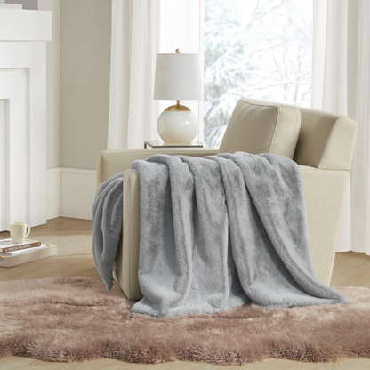 100% Polyester Solid Premium Faux Fur Throw MP50-8017