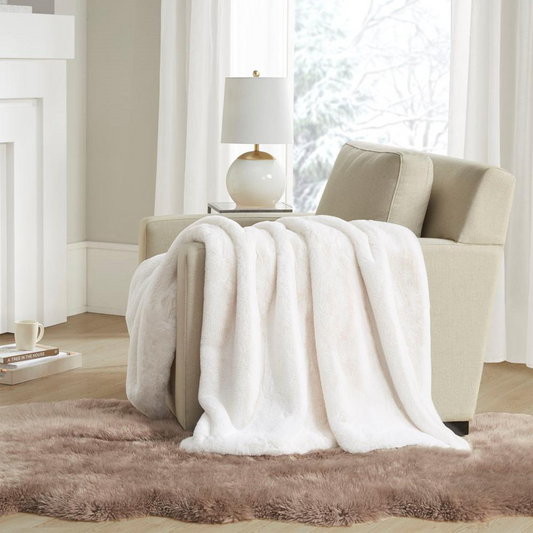 100% Polyester Solid Premium Faux Fur Throw MP50-8015