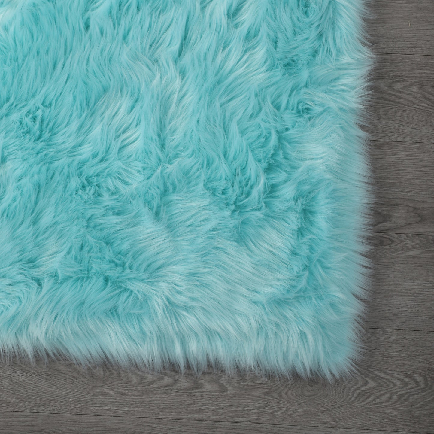 "Cozy Collection" Ultra Soft Fluffy Faux Fur Sheepskin Area Rug