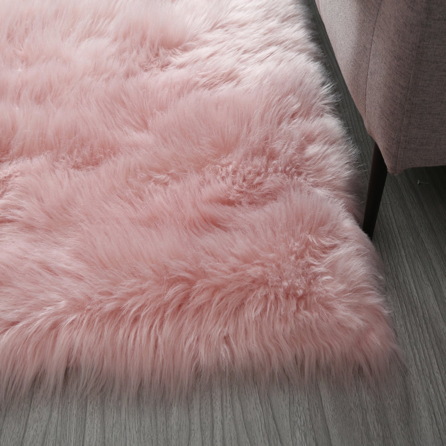 "Cozy Collection" Ultra Soft Fluffy Faux Fur Sheepskin Area Rug